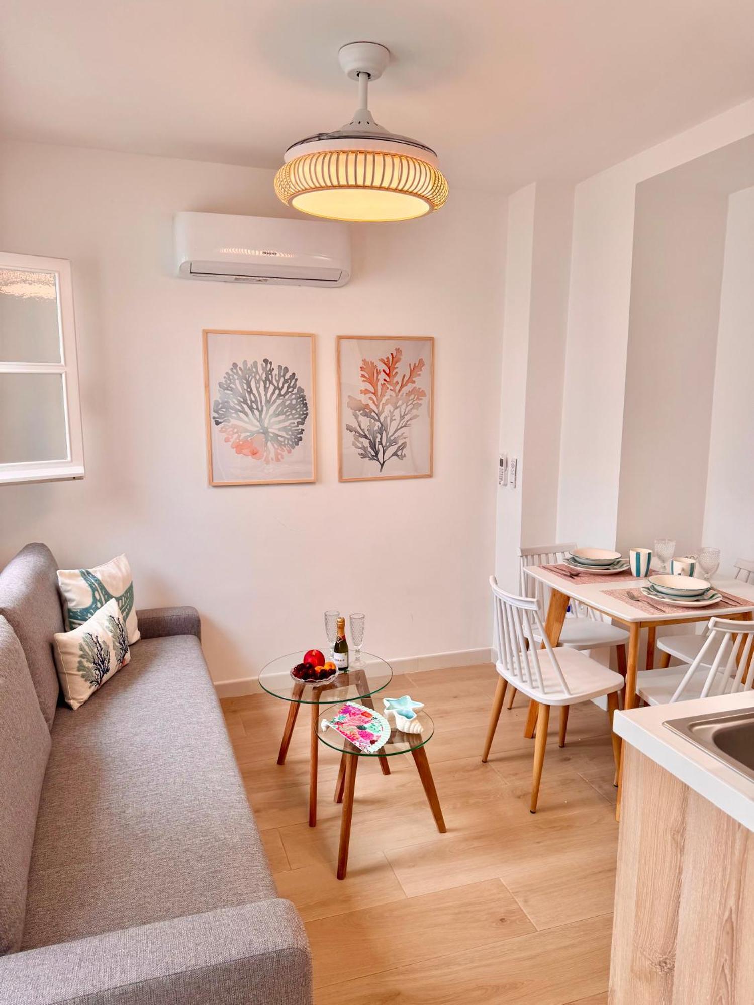 Ana Centro Apartment